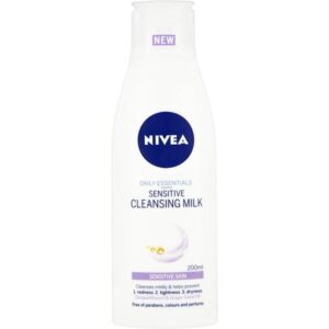 Nivea Daily Essentials Sensitive Cleansing Milk 200ml Grape
